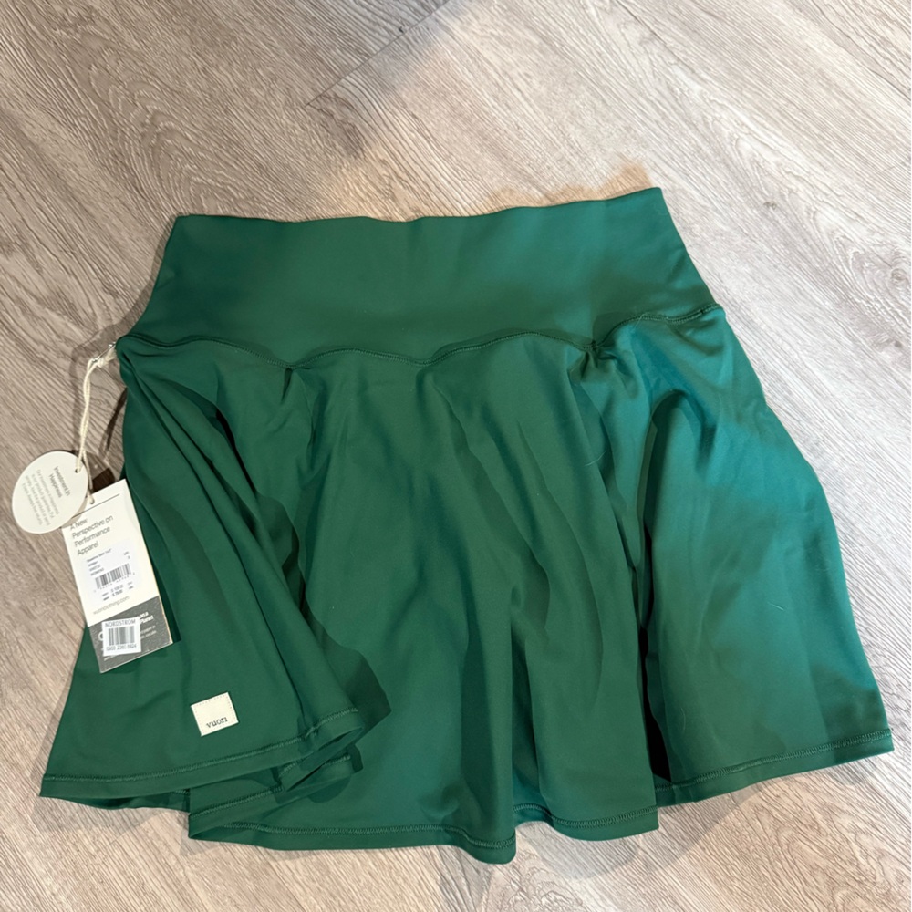 NWT Vuori Volley Skirt - Picture 2 of 2